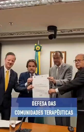 Sem título Sem título